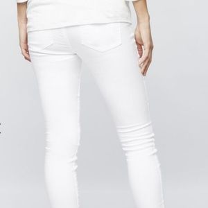 A Pea in the Pod white jeans